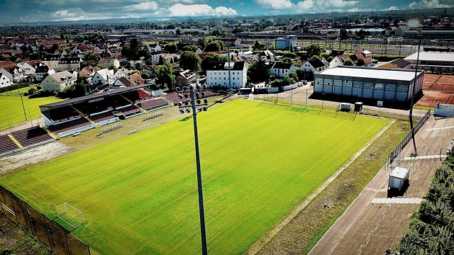 传递千山万 传递千山万